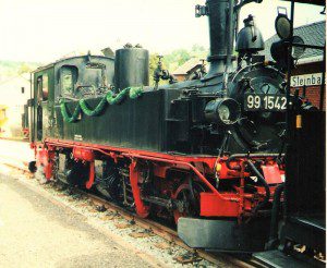 Nejstarší lokomotiva na Přísečnické dráze. Fotka je z roku 2000, kdy byla v provozu sto a jeden rok