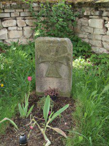 Křížový kámen v Libušíně