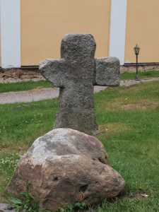 Opravený kříž v Kopanině