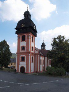 Farní kostel Narození sv. Jana Křtitele ve Valči