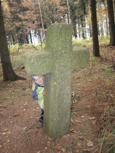 Martin a kříž ve svatokřížském lese