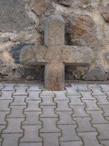 Planá - kříž v uličce Na Sádkách